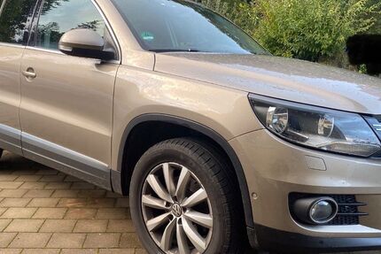 VW Tiguan 128.400 km 13.600 € Gößweinstein 91327