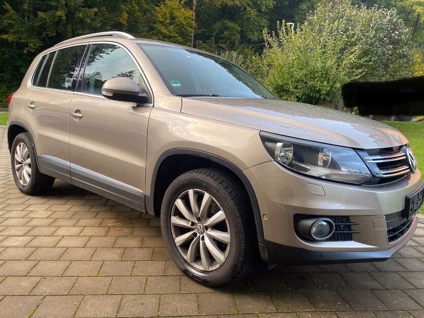 VW Tiguan 128.400 km 13.600 € Gößweinstein 91327