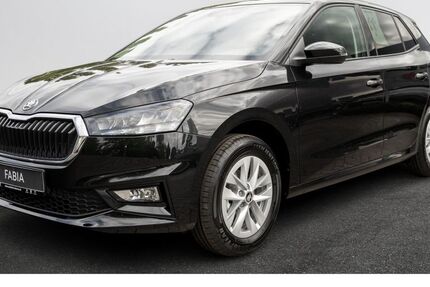 Skoda Fabia 10.000 km 17.450 &euro; Schenefeld 22869