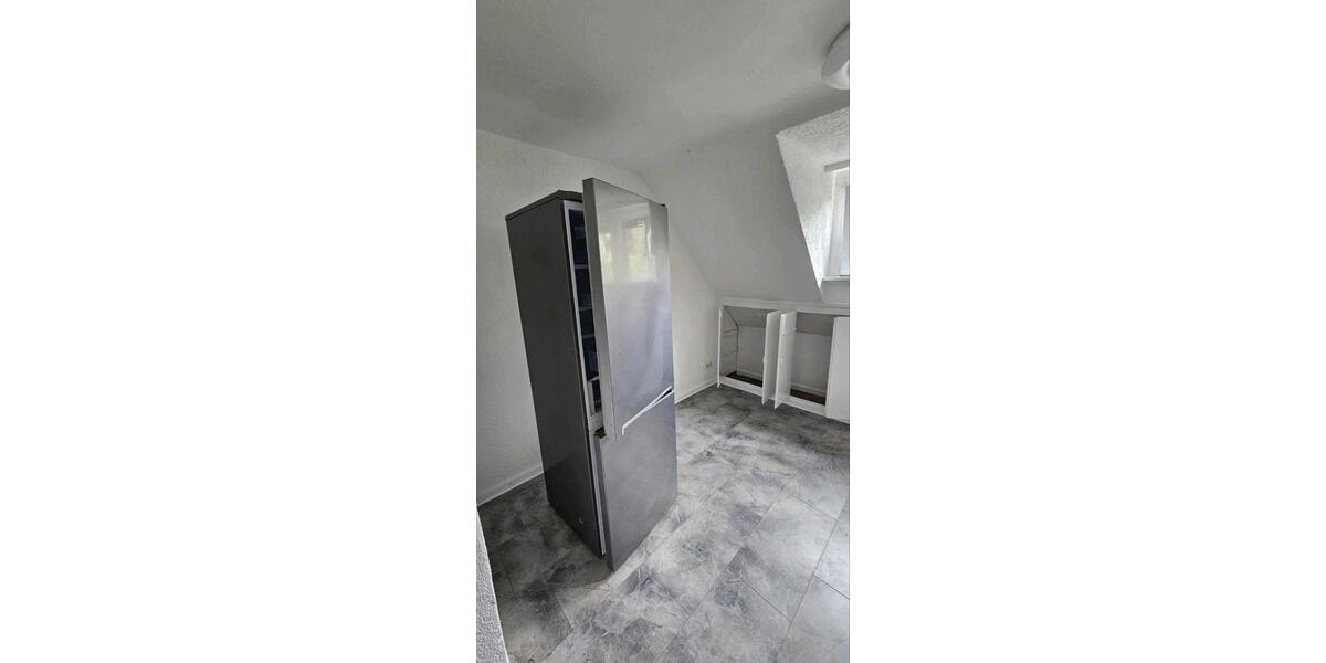 Dachgeschoßwohnung Siegen Kaan-Marienborn - 3 Zimmer, 60 m&sup2;, 700&euro; | Angebot:26254940