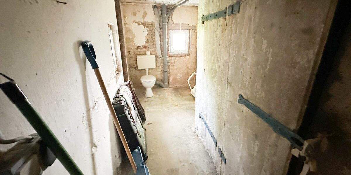 Mehrfamilienhaus, Wohnhaus Zwönitz / Niederzwönitz Zwönitz - 1 Zimmer, 150 m&sup2;, 69.000&euro; | Angebot:25744609