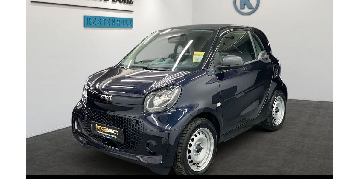 Smart ForTwo 18.076 km 9.890 &euro; Freiburg 79111