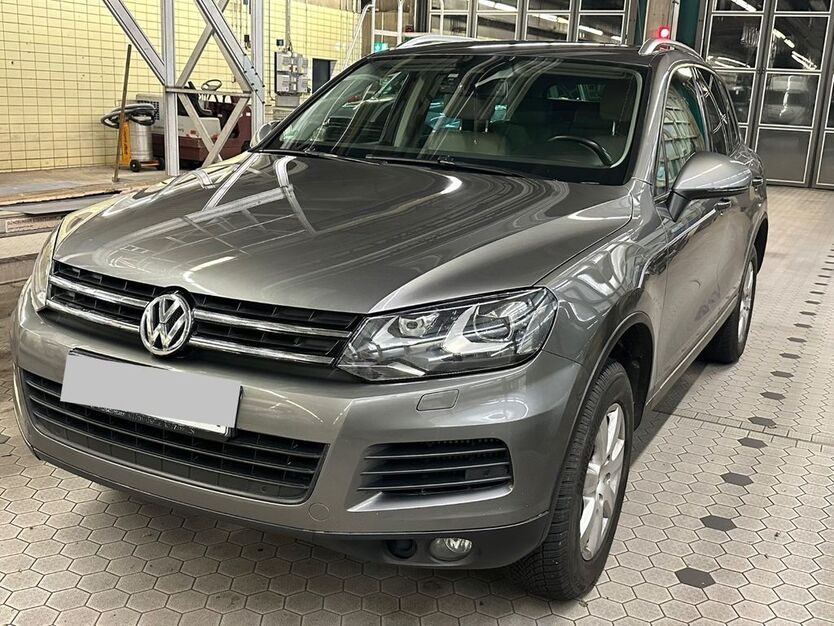 VW Touareg 261.000 km 11.900 € Friedberg 86316