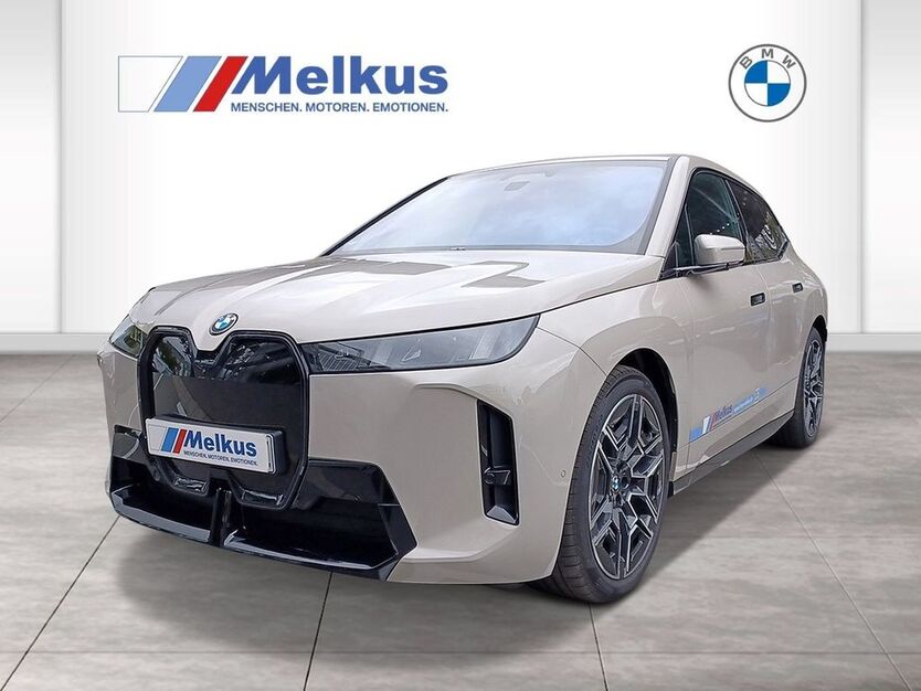 BMW iX 7.990 km 82.990 € Dresden 01067