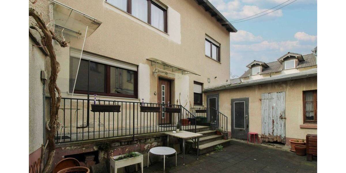 Mehrfamilienhaus, Wohnhaus Leutesdorf - 9 Zimmer, 360.000&euro; | Angebot:26502386