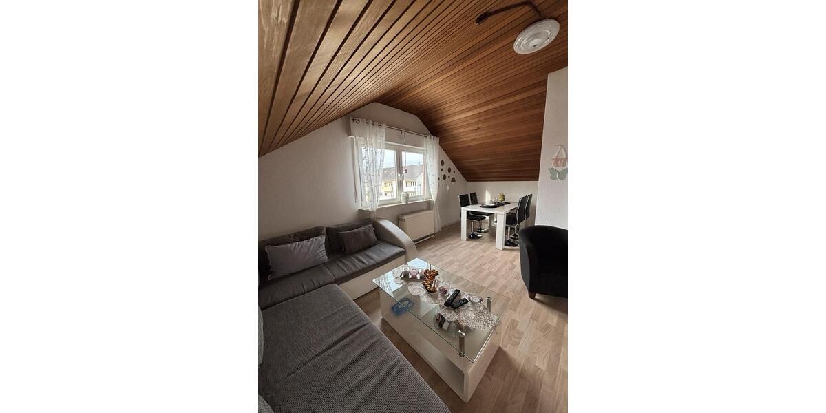 Dachgeschoßwohnung Sulzbach an der Murr - 2.5 Zimmer, 61 m&sup2;, 189.000&euro; | Angebot:25757706