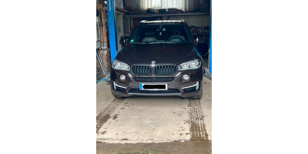 BMW X5 90.500 km 29.100 &euro; Grünhain-Beierfeld 08344