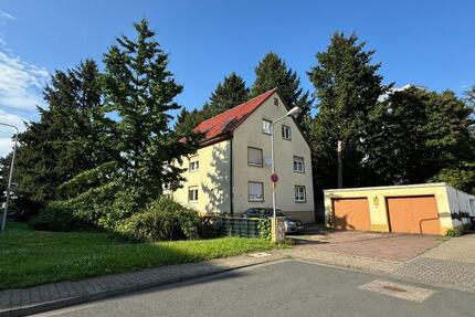 Gepflegtes 3-Familienhaus in Frankfurt am Main, Hausen 12 zimmer