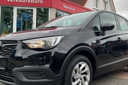 Opel Crossland (X) 61.074 km 9.800 &euro; Oldenburg 26125