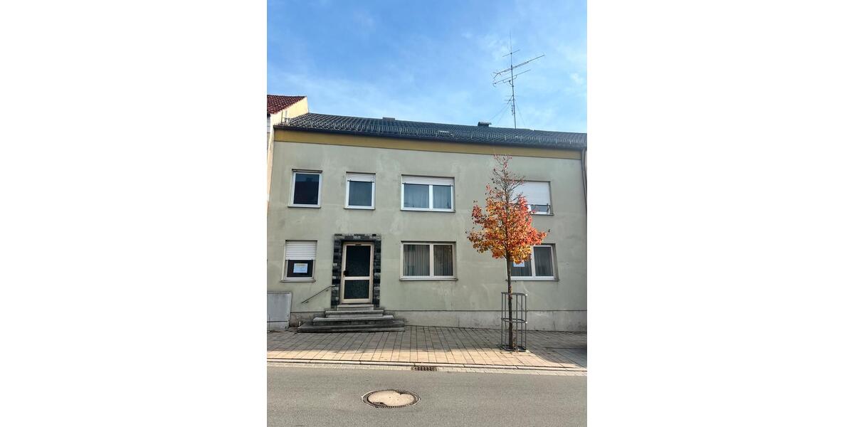 Reihenhaus Osterhofen - 12 Zimmer, 192 m&sup2;, 225.000&euro; | Angebot:26001712