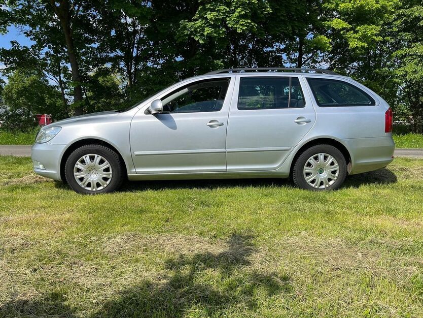 Skoda Octavia 266.000 km 3.300 € Rheinbach 53359