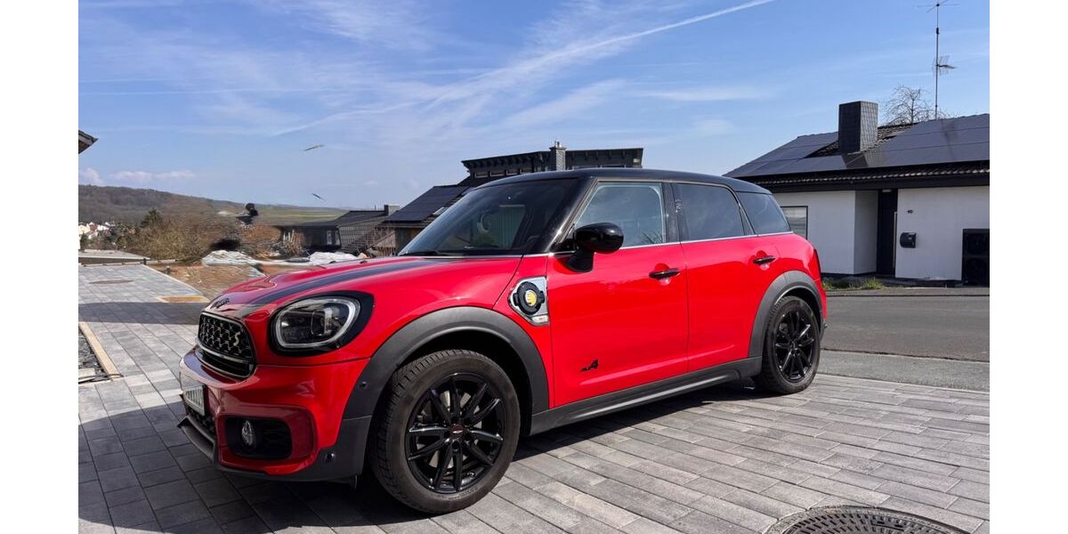 Mini Countryman SE (Cooper) 75.000 km 26.490 &euro; Wettenberg 35435