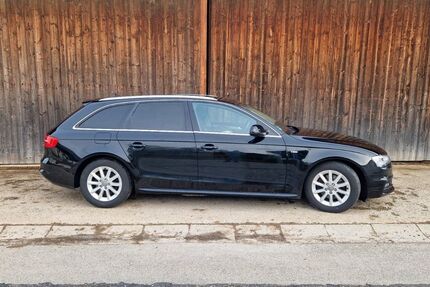 Audi A4 267.000 km 7.200 &euro; BAYERBACH 94137