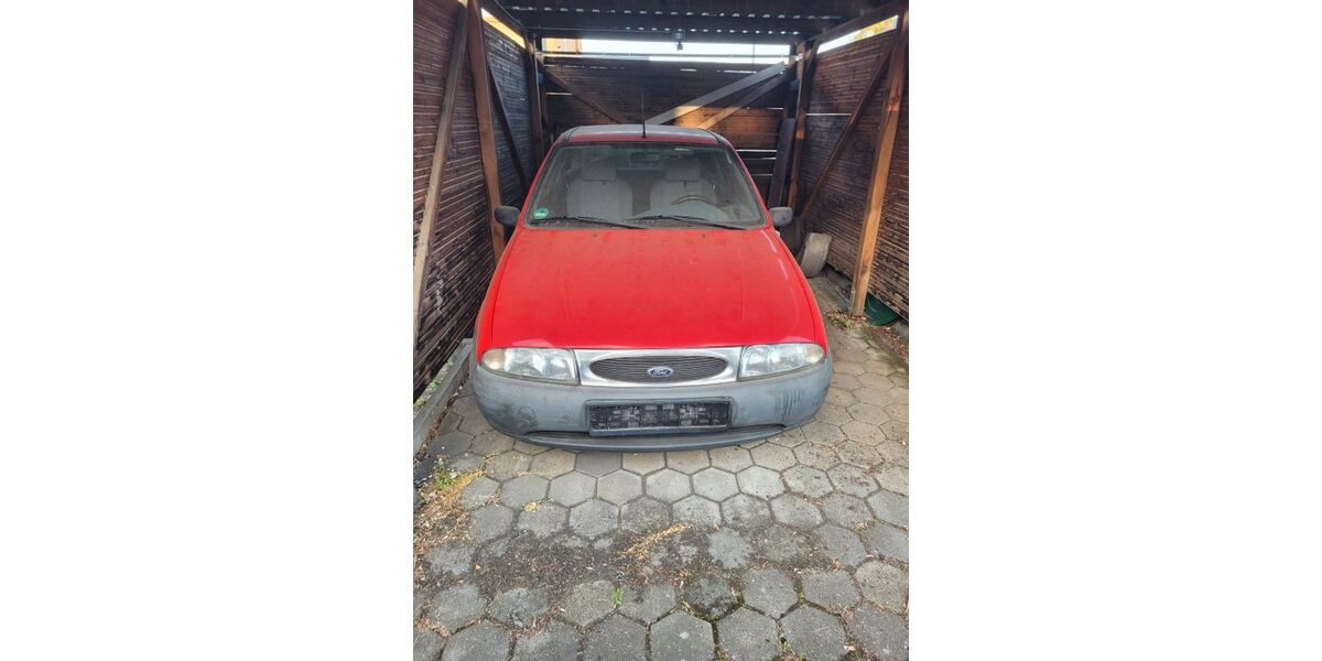 Ford Fiesta 61.658 km 900 &euro; Gelsenkirchen 45892