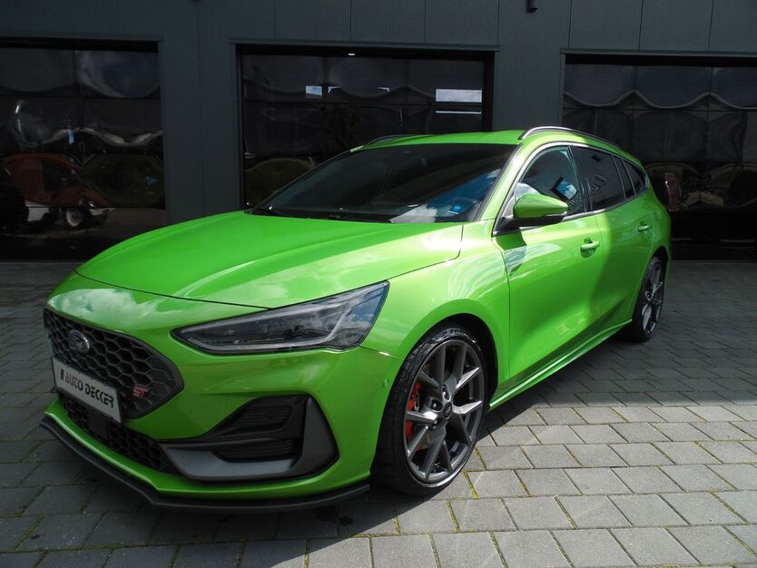 Ford Focus 27.092 km 34.500 € Arnschwang 93473