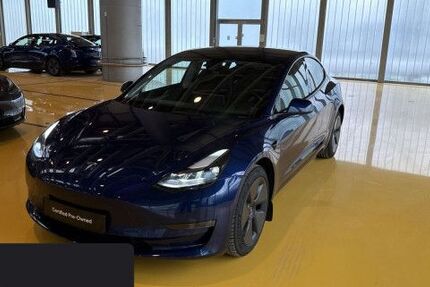 Tesla Model 3 48.968 km 27.700 &euro; Hanau 63457