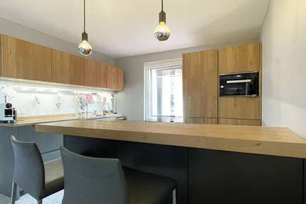 Wohnung zum Mieten in Niddatal-Ilbenstadt 1.250 € 112 m² 4.5 zimmer