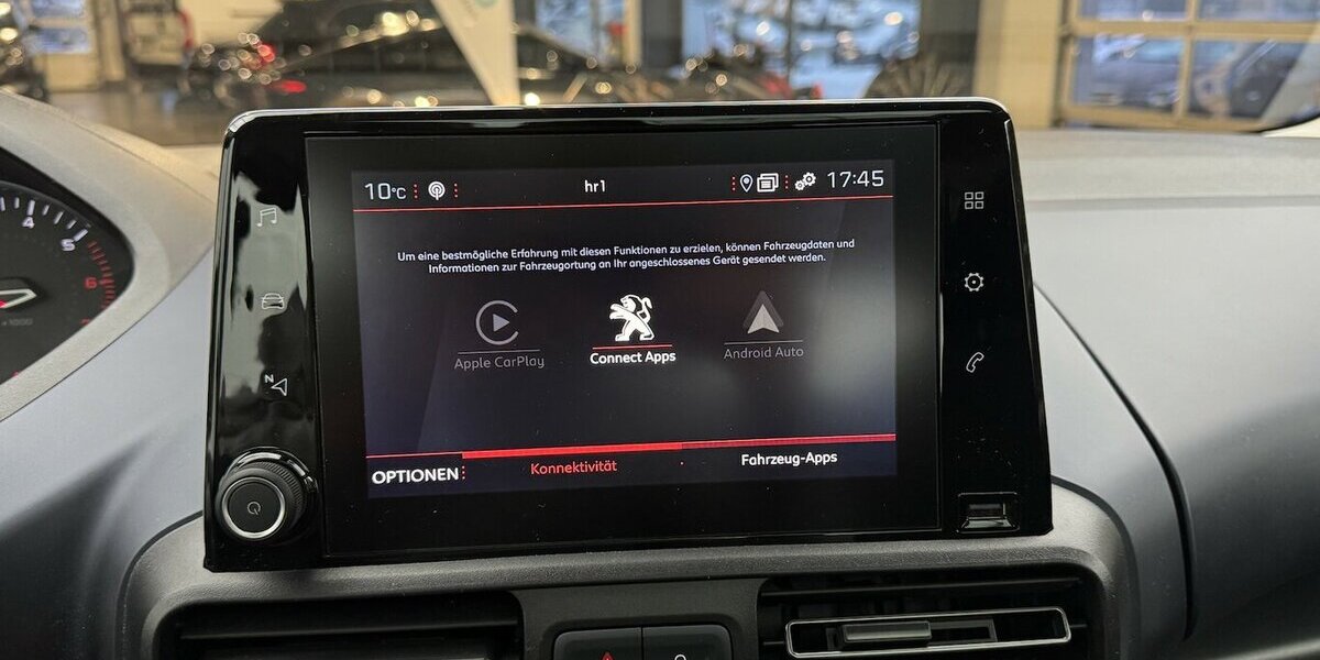 Peugeot Rifter Rollstuhlumbau Allure HDi 130 EAT CarPlay 26.800 km 27.220 &euro; Lich 35423