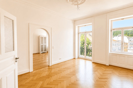 Wohnung Baden-Baden Innenstadt - 4 Zimmer, 135 m&sup2;, 2.320&euro; | Angebot:26740381