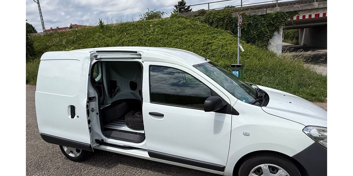 Dacia Dokker 120.229 km 5.950 &euro; germering 82110