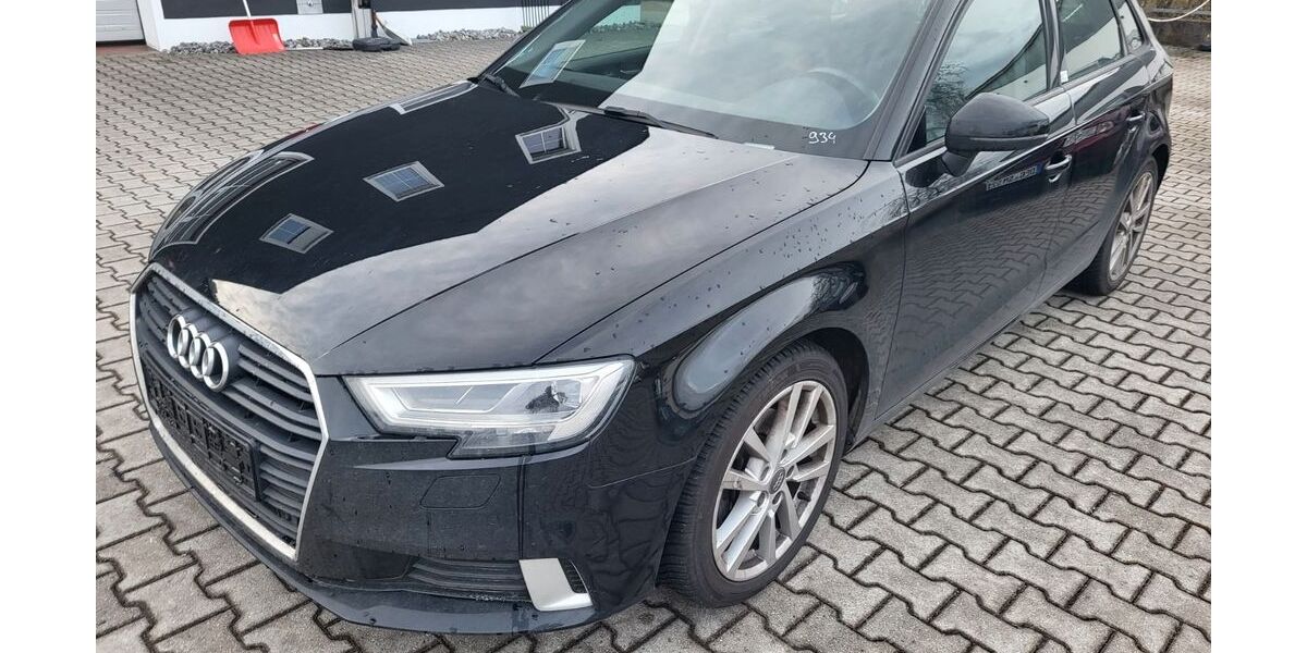 Audi A3 124.350 km 13.290 &euro; Osterhofen 94486