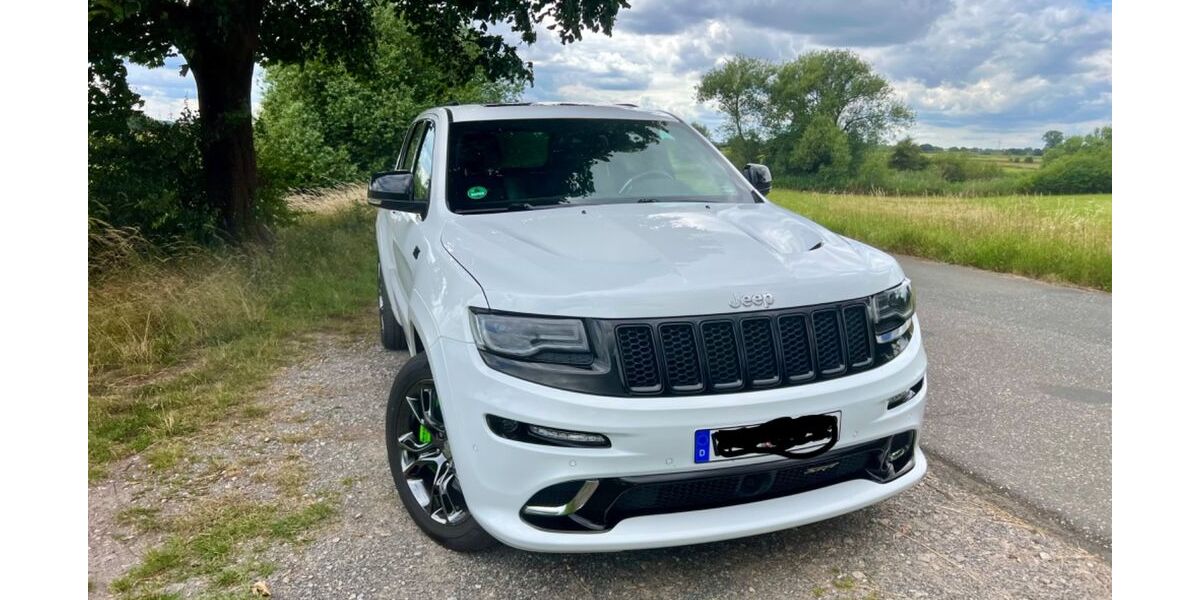 Jeep Grand Cherokee 127.300 km 31.500 &euro; Blender 27337