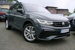 VW Tiguan 2.0TDI R-line 360° ACC Panorama HeadUp 28.722 km 36.980 € Falkensee 14612