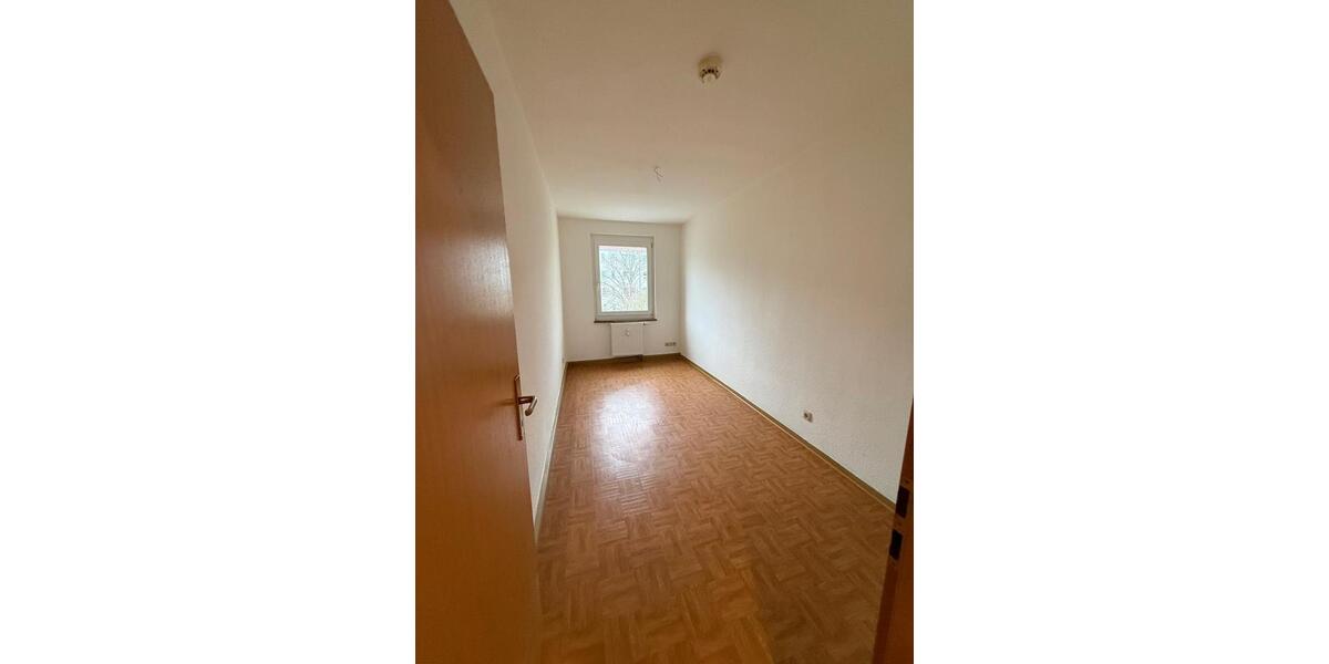 Etagenwohnung Bad Salzungen - 3 Zimmer, 61 m&sup2;, 490&euro; | Angebot:25891825