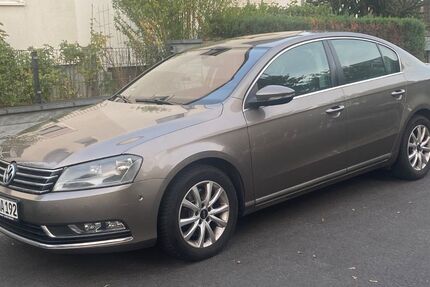 VW Passat 132.800 km 6.550 &euro; Dietzenbach 63128