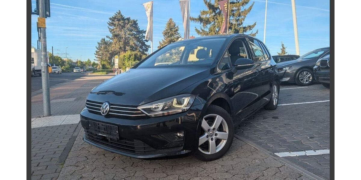 VW Golf Sportsvan 98.600 km 12.590 &euro; Wiesbaden 65203