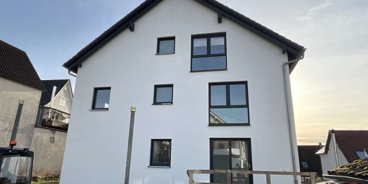 Haus zum Kaufen in Nagold 629.000 € 201 m² 8 zimmer