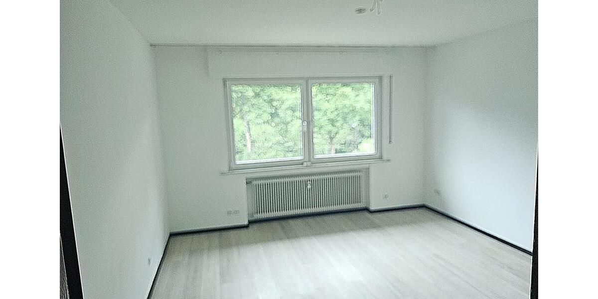 Etagenwohnung Reichshof - 4 Zimmer, 144 m&sup2;, 1.300&euro; | Angebot:26365967