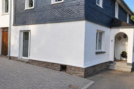 Haus Windeck - 4 Zimmer, 150 m&sup2;, 1.050&euro; | Angebot:26391193
