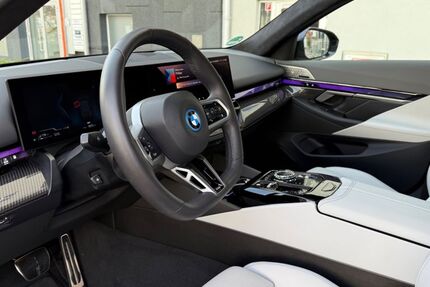 BMW 550 19.800 km 83.399 € Fürth 90763