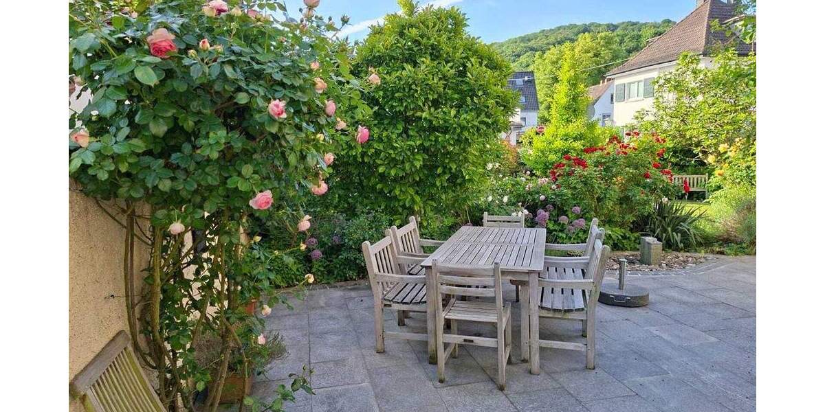 Mehrfamilienhaus, Wohnhaus Bad Breisig Niederbreisig - 5 Zimmer, 130 m&sup2;, 449.000&euro; | Angebot:25799474