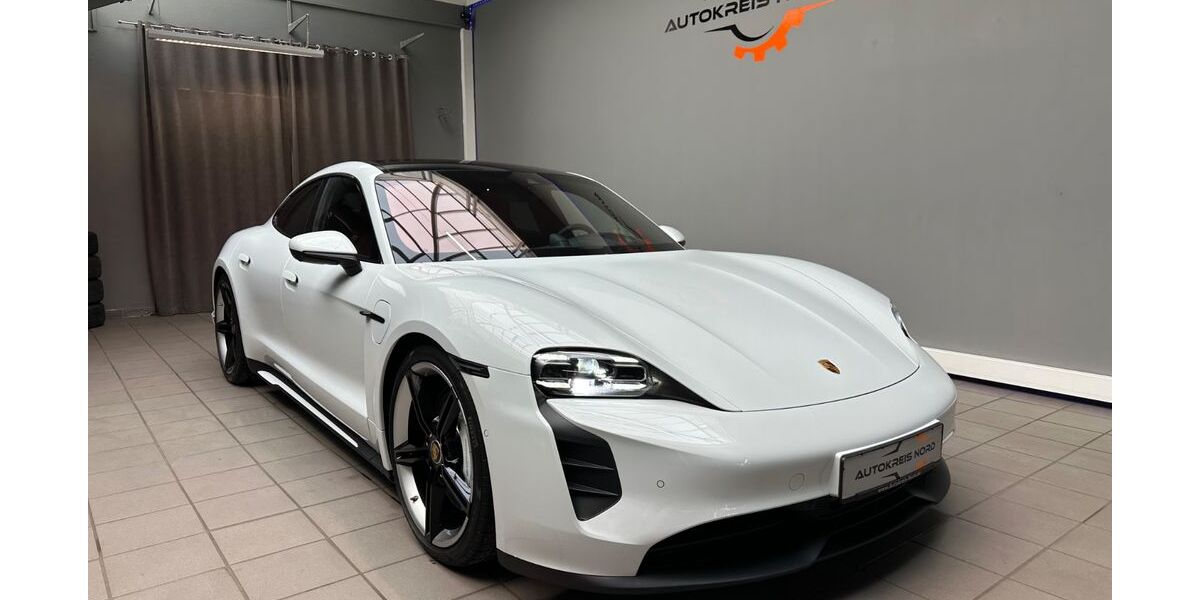 Porsche Taycan 25.000 km 74.999 &euro; Lübeck 23556
