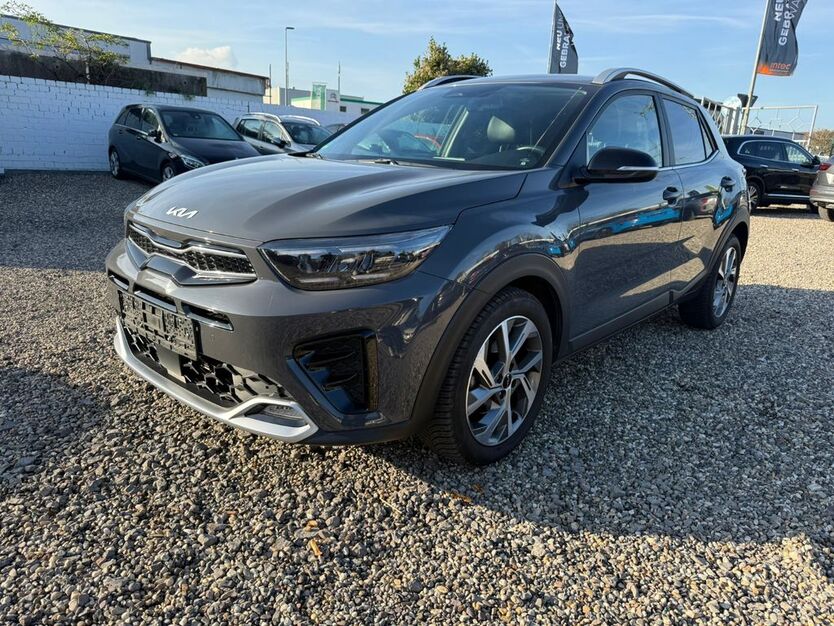 Kia Stonic 53.500 km 17.950 € Dinslaken 46539
