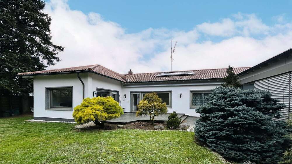 Einfamilienhaus Leingarten - 7 Zimmer, 280 m&sup2;, 845.000&euro; | Angebot:25194292