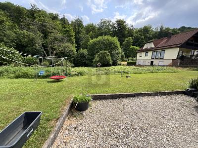 WOHNEN AM BACH UND WALD ZUM ENTSPANNEN