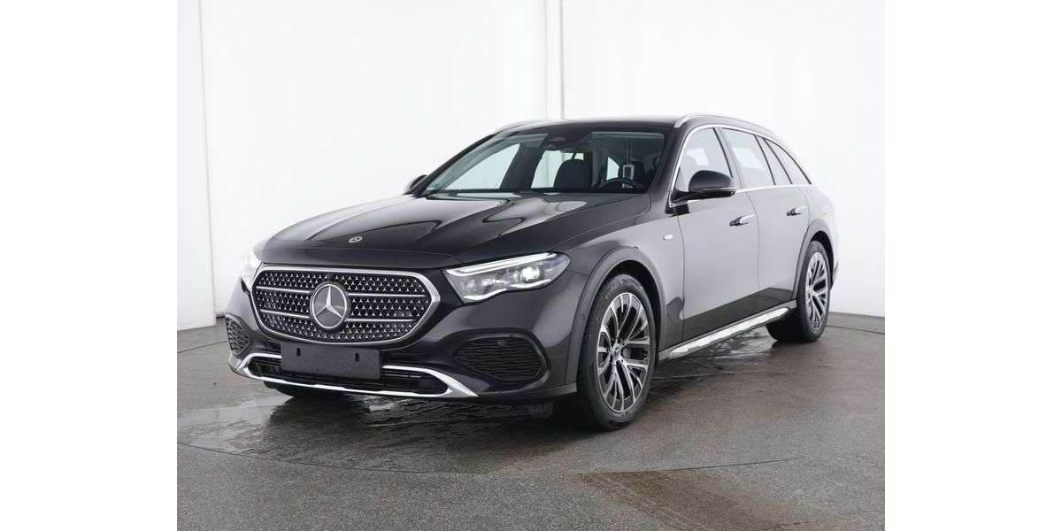 Mercedes-Benz E 300 14.750 km 61.890 &euro; Uhingen 73066