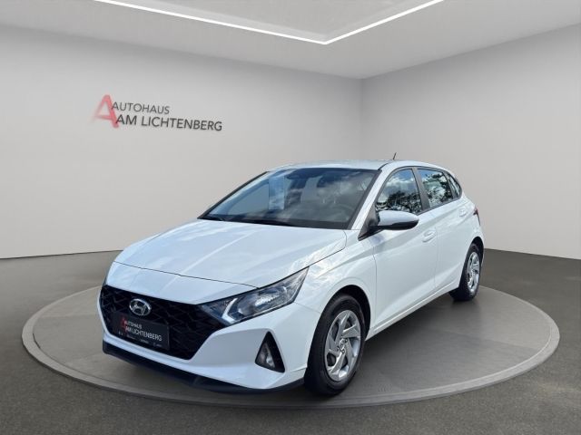 i20