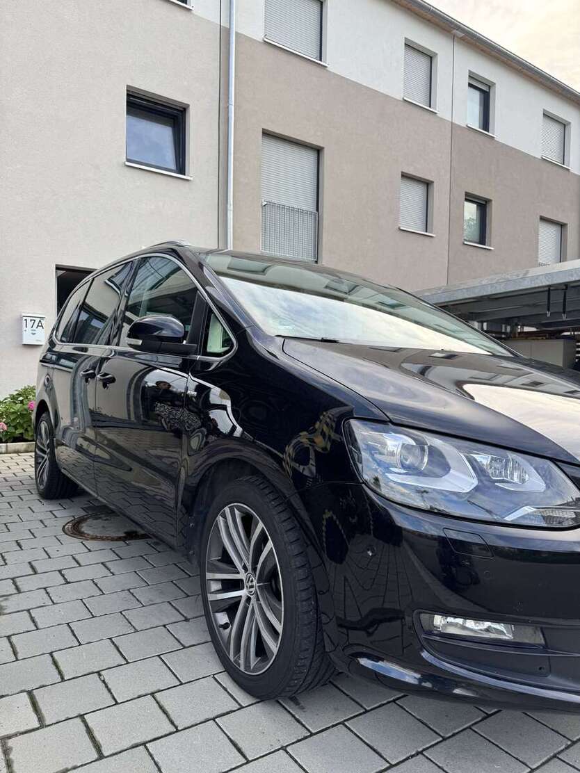 VW Sharan 168.925 km 17.600 € Freiburg 79111