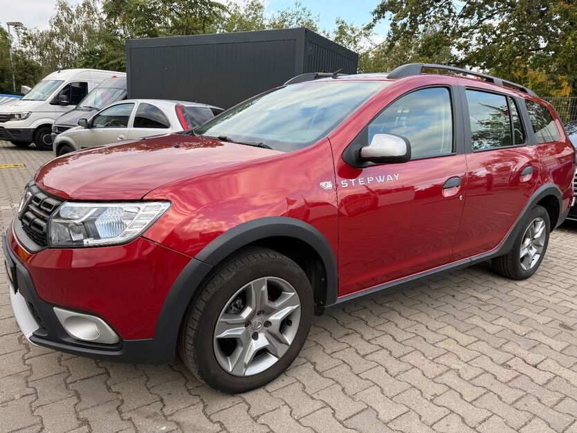 Dacia Logan 99.900 km 9.990 € Berlin 13581