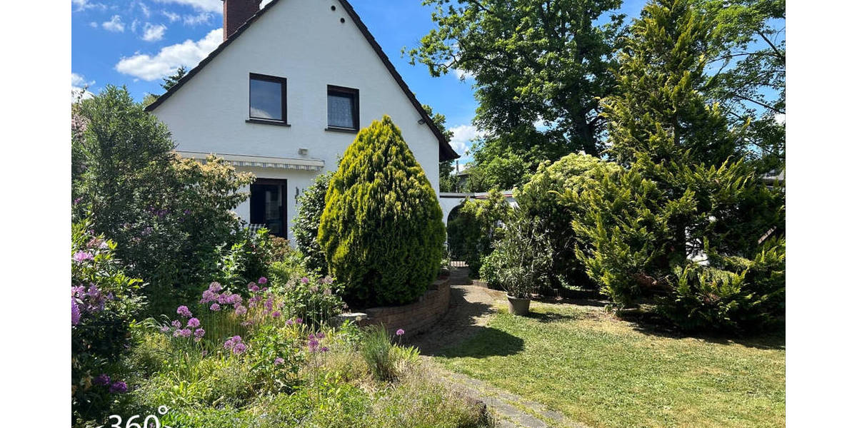 Einfamilienhaus mit traumhaftem Garten in Bestlage von Obertshausen im Ortsteil Hausen 4 zimmer