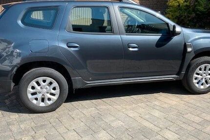 Dacia Duster 12.330 km 17.990 &euro; Bad Münstereifel 53902