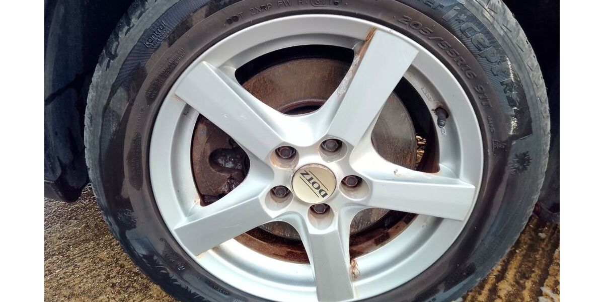 Renault Laguna 178.000 km 900 &euro; Atzendorf 39443