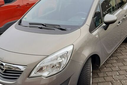 Opel Meriva 37.750 km 8.800 &euro; Weissach im Tal 71554