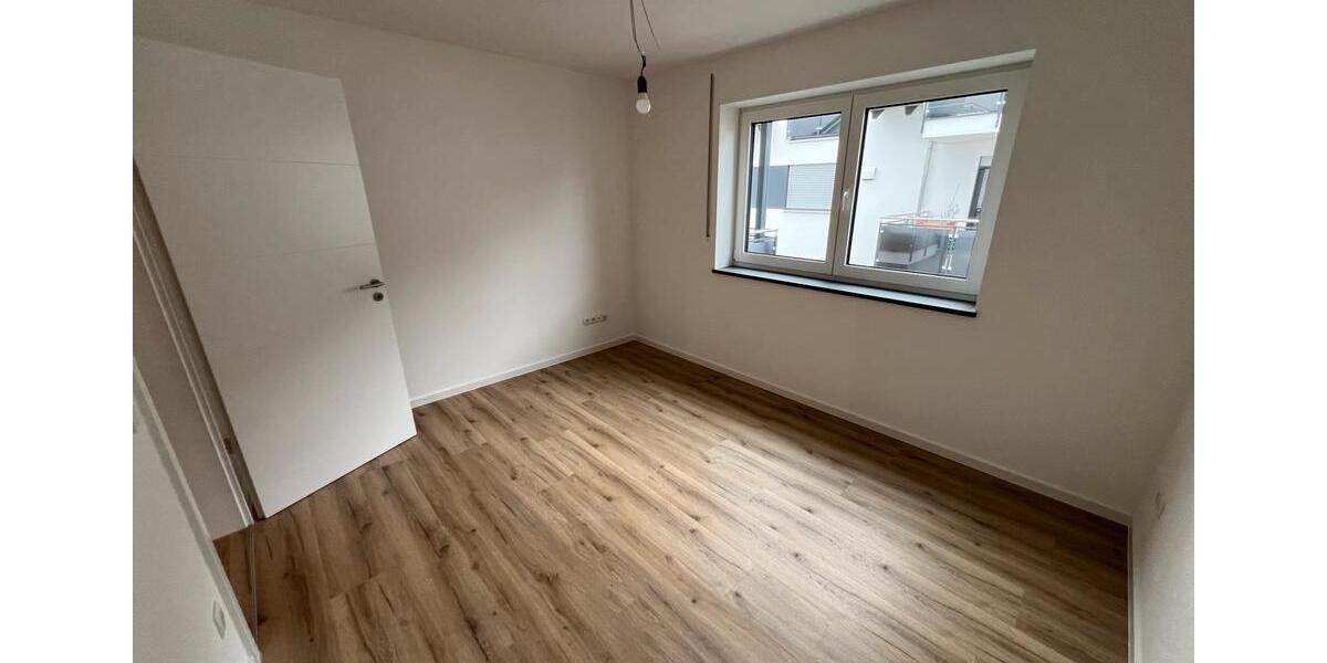 Etagenwohnung Schierling - 2 Zimmer, 68 m&sup2;, 780&euro; | Angebot:25650921