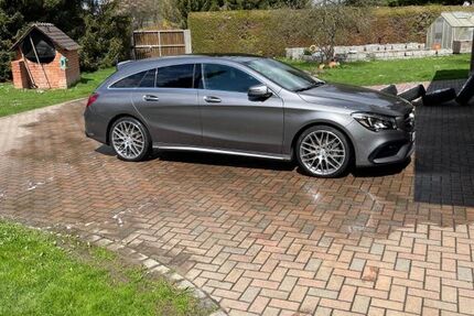 Mercedes-Benz CLA 45 AMG Shooting Brake 80.336 km 33.690 &euro; Moosbach 92709