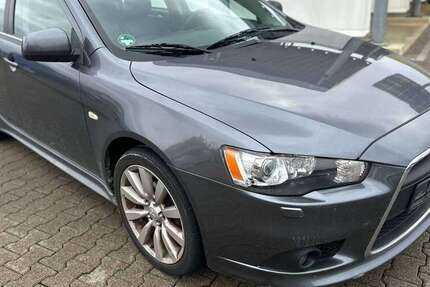 Mitsubishi Lancer 212.000 km 3.700 &euro; Schwäbisch Hall 74523